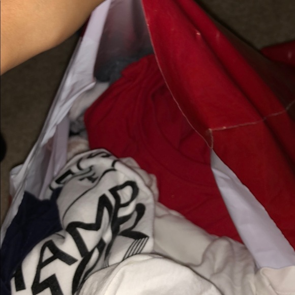 Mystery bag of clothes - Picture 4 of 4